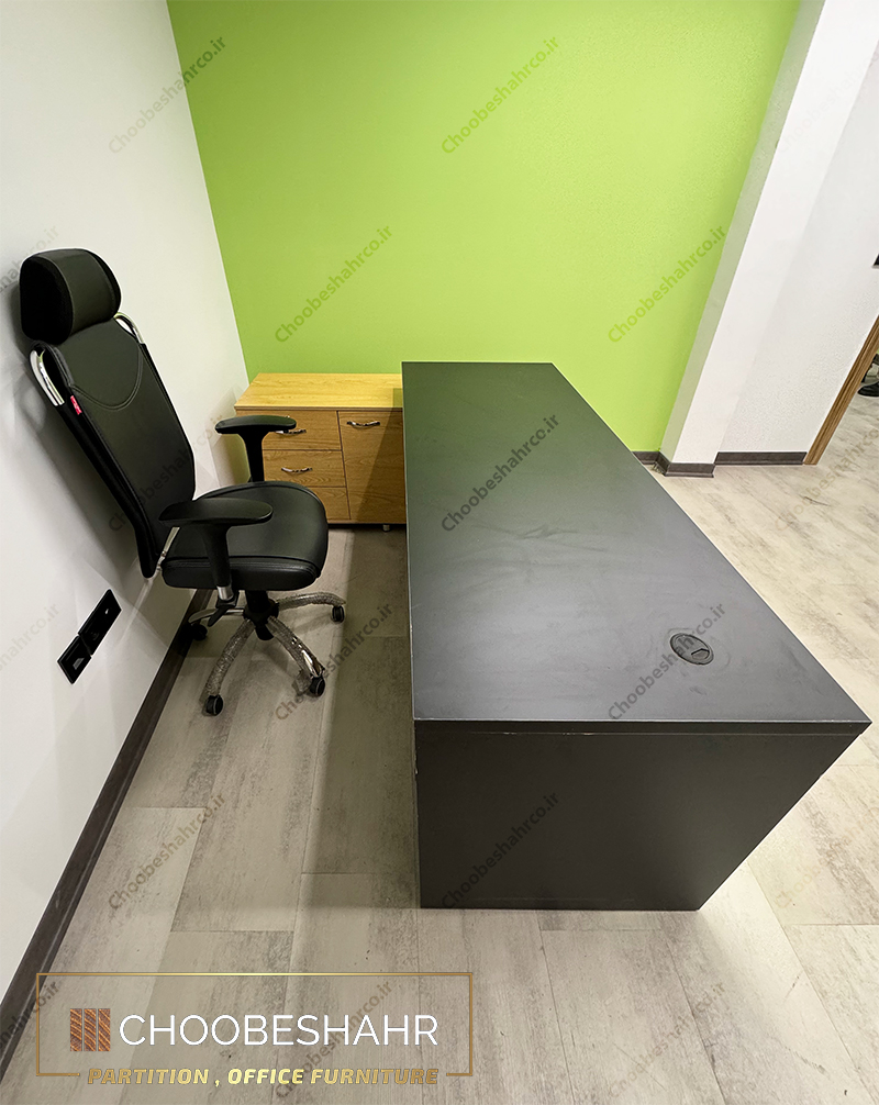 میز مدیریت MD-103 نمونه اجرا شده نمای کناری