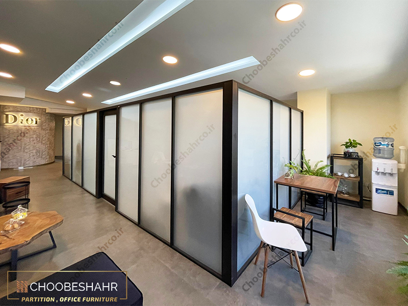 پارتیشن فریم لس MDF نمونه اجرا شده در سالن زیبایی دیور در مهرشهر کرج
